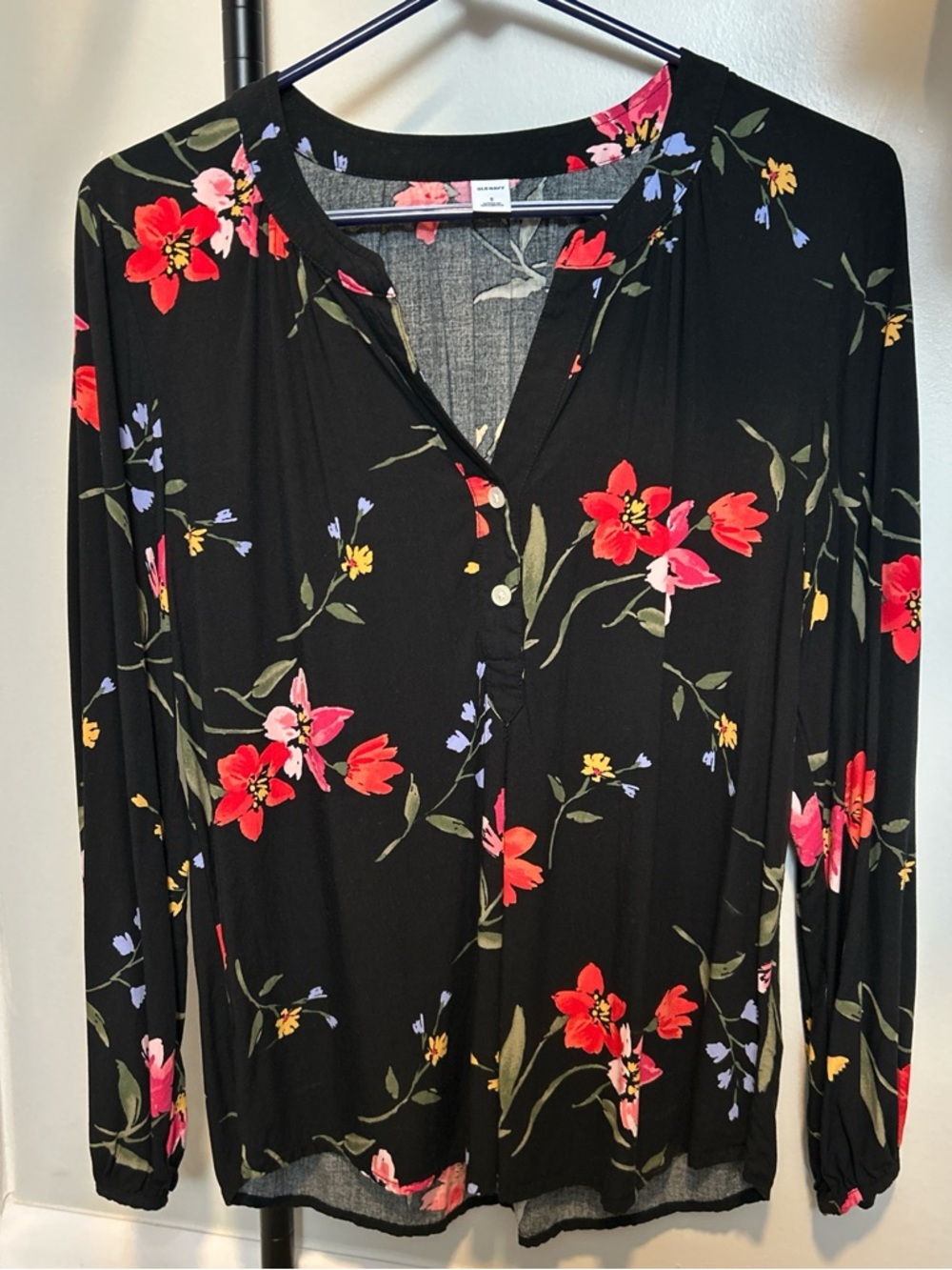 Old Navy Long Sleeve Black Floral Blouse
